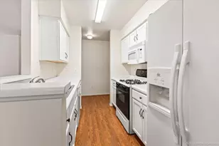 21730 Ivanhoe Trail, Plainfield, IL 60544 - Photo 9