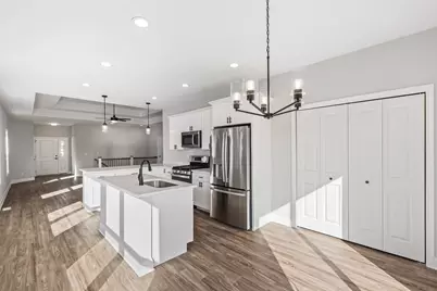 2206 Maggie Lane, Sycamore, IL 60178 - Photo 7