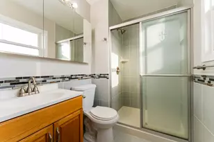 1680 Nautilus Ln, Hanover Park, IL 60133 - Photo 7