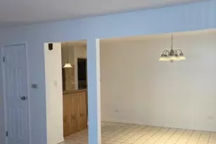 10408 Major Ave, Oak Lawn, IL 60453 - Photo 3