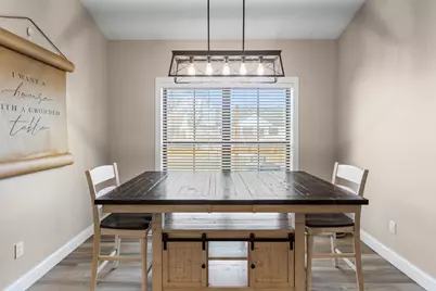 203 N Niles Avenue, Tuscola, IL 61953 - Photo 23