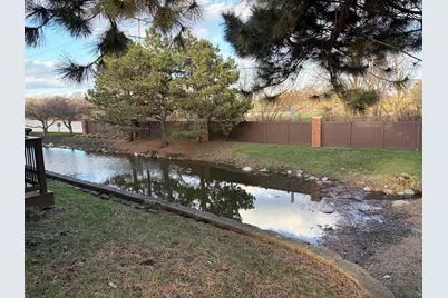 15 Indian Trail Drive #15, Westmont, IL 60559 - Photo 3