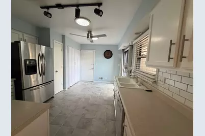 15 Indian Trail Drive #15, Westmont, IL 60559 - Photo 9