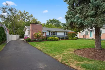 8103 W 98th Street, Palos Hills, IL 60465 - Photo 3