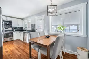 8103 W 98th St, Palos Hills, IL 60465 - Photo 11