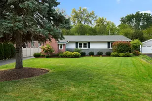 8103 W 98th St, Palos Hills, IL 60465 - Photo 5