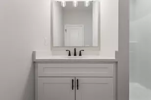 2246 Maggie Ln, Sycamore, IL 60178 - Photo 9