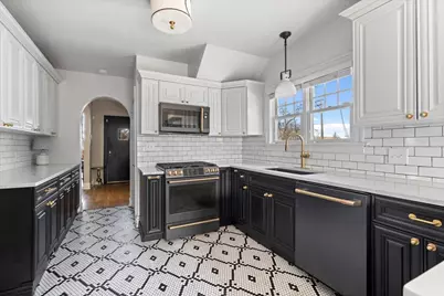 330 E Saint Charles Road, Elmhurst, IL 60126 - Photo 15