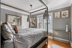 330 E St Charles Rd, Elmhurst, IL 60126 - Photo 23