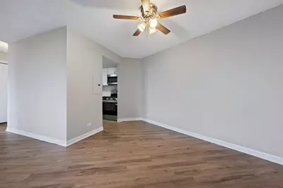 1 Renaissance Place #409, Palatine, IL 60067 - Photo 5