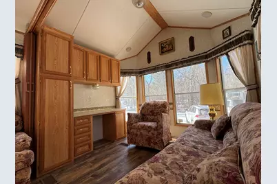 21-79 Woodhaven Lake, Sublette, IL 61367 - Photo 9