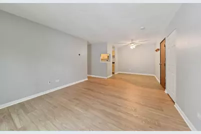 1426 Stonebridge Circle #K3, Wheaton, IL 60189 - Photo 3