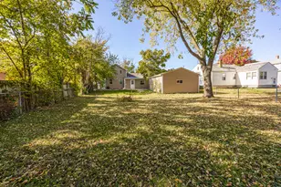 209 N Hunter St, Thornton, IL 60476 - Photo 33
