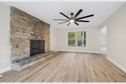 904 Iroquois Avenue, Naperville, IL 60563 - Photo 5