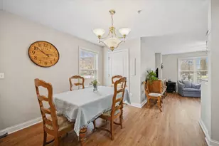 2230 Goldenrod Ln, Glenview, IL 60026 - Photo 27