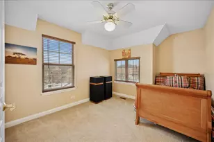 2230 Goldenrod Ln, Glenview, IL 60026 - Photo 21