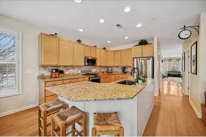 2230 Goldenrod Lane, Glenview, IL 60026 - Photo 11