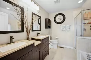 2230 Goldenrod Ln, Glenview, IL 60026 - Photo 19