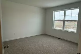 2328 Noble Ln, Yorkville, IL 60560 - Photo 13