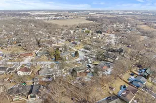 24431 W Lancelot Ln, Joliet, IL 60404 - Photo 43