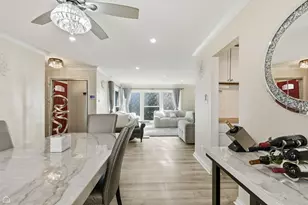 9806 S Harding Ave, Evergreen Park, IL 60805 - Photo 11