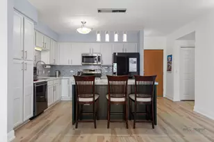 8727 W Bryn Mawr Ave, Chicago, IL 60631 - Photo 5