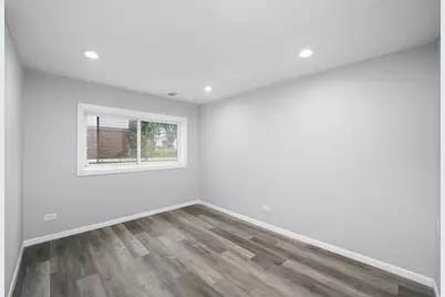 13228 S Rhodes Avenue, Chicago, IL 60827 - Photo 17
