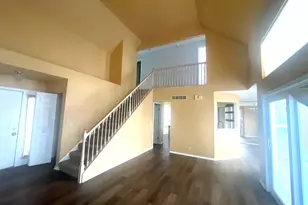 10 Lindsey Ct W, Bolingbrook, IL 60440 - Photo 5