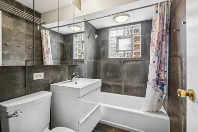 1044 Ontario Street #2C, Oak Park, IL 60302 - Photo 9