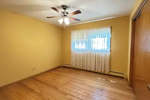 5219 N Bernard St, Chicago, IL 60625 - Photo 5