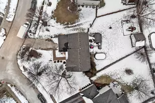 2829 Randall Ridge Dr, Elgin, IL 60124 - Photo 25