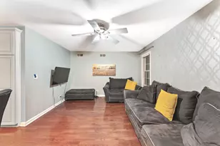 2829 Randall Ridge Dr, Elgin, IL 60124 - Photo 11