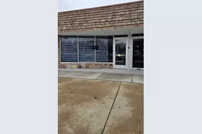 19 N Broadway Street #19, Des Plaines, IL 60016 - Photo 1