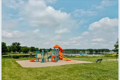 422 Pembroke Road, Poplar Grove, IL 61065 - Photo 27