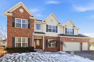 316 Ash Grove Ln, Oswego, IL 60543 - Photo 1