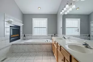 316 Ash Grove Ln, Oswego, IL 60543 - Photo 23