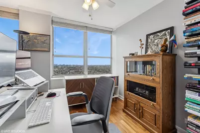 655 W Irving Park Road #5413, Chicago, IL 60613 - Photo 11