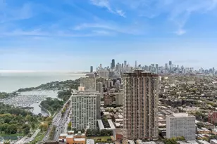 655 W Irving Park Rd, Chicago, IL 60613 - Photo 15