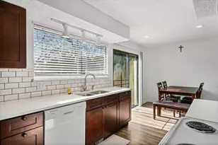 20 Colony W Dr, Champaign, IL 61820 - Photo 13