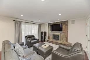 1030 W Kendall Terrace, Addison, IL 60101 - Photo 27