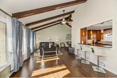 1030 W Kendall Terrace, Addison, IL 60101 - Photo 7