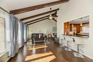 1030 W Kendall Terrace, Addison, IL 60101 - Photo 7