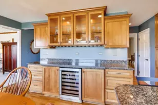 6201 Sleepy Hollow Ln, Lisle, IL 60532 - Photo 5