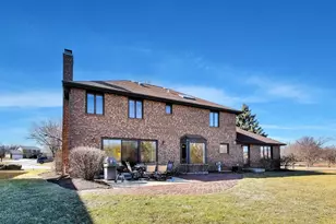 6201 Sleepy Hollow Ln, Lisle, IL 60532 - Photo 29