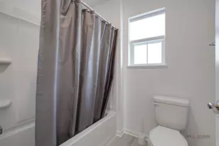 2490 Olivia Ct, Wauconda, IL 60084 - Photo 21