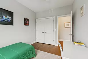 1120 Pitner Ave, Evanston, IL 60202 - Photo 17