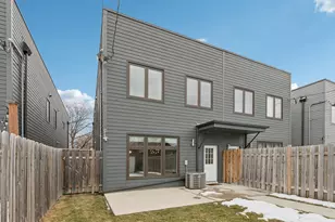1120 Pitner Ave, Evanston, IL 60202 - Photo 31