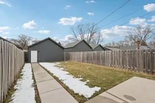 1120 Pitner Ave, Evanston, IL 60202 - Photo 29