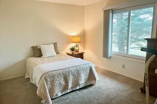 4809 W Oakwood Dr, McHenry, IL 60050 - Photo 11