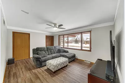 463 Orchard Lane, Beecher, IL 60401 - Photo 3